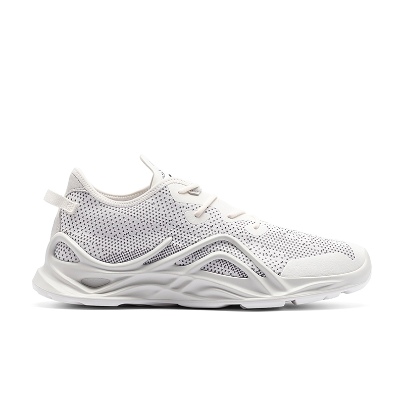 ECCO BIOM INFINITE系列男士运动户外鞋